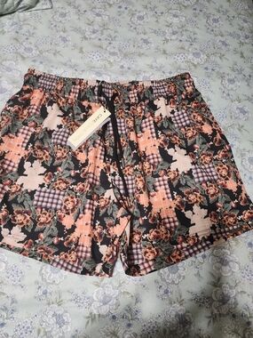 Caye Collection Black and Green Floral Patchwork Athletic Shorts